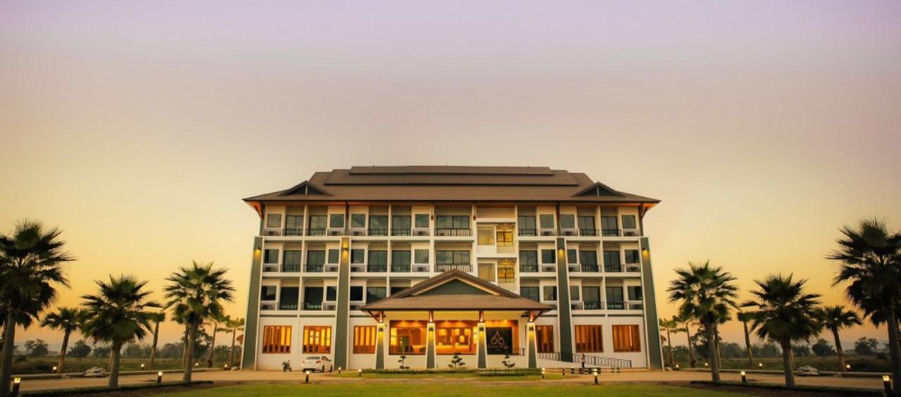 Sann View Hotel Thoeng Exterior foto